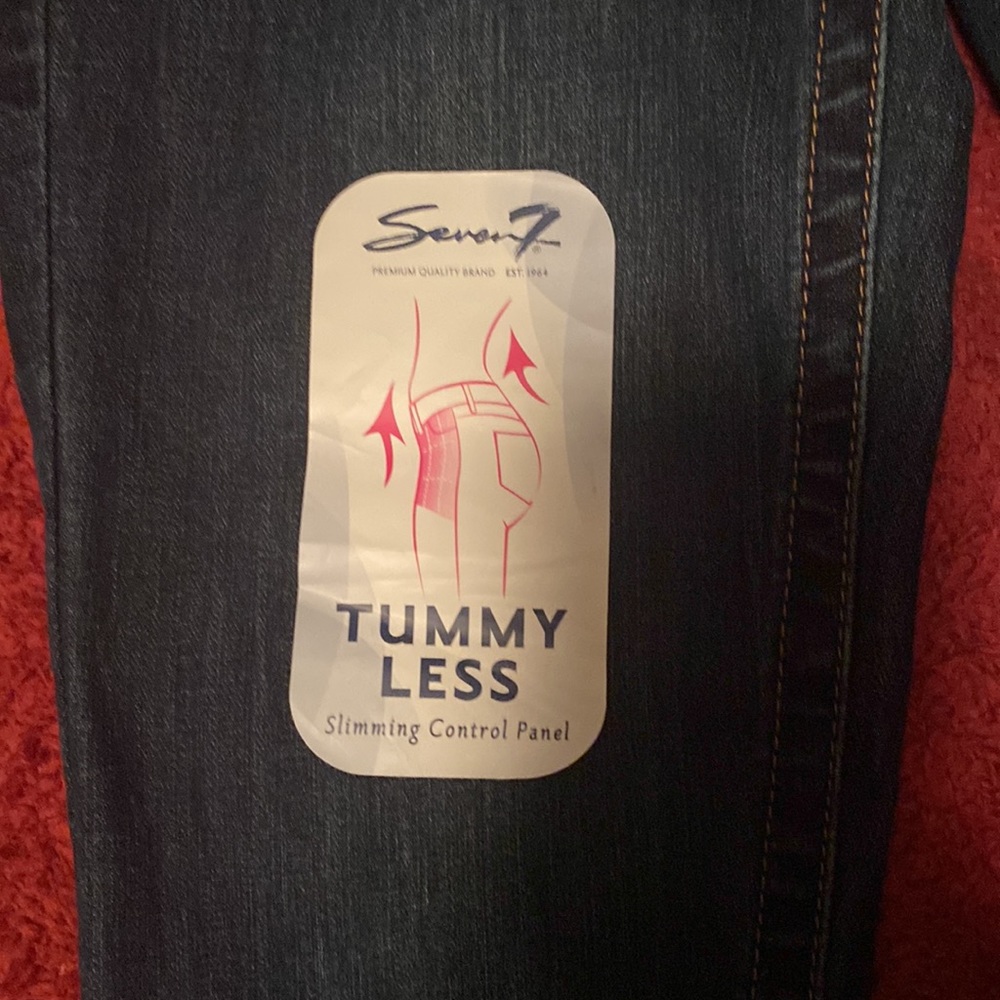 Jeans - Picture 2 of 4